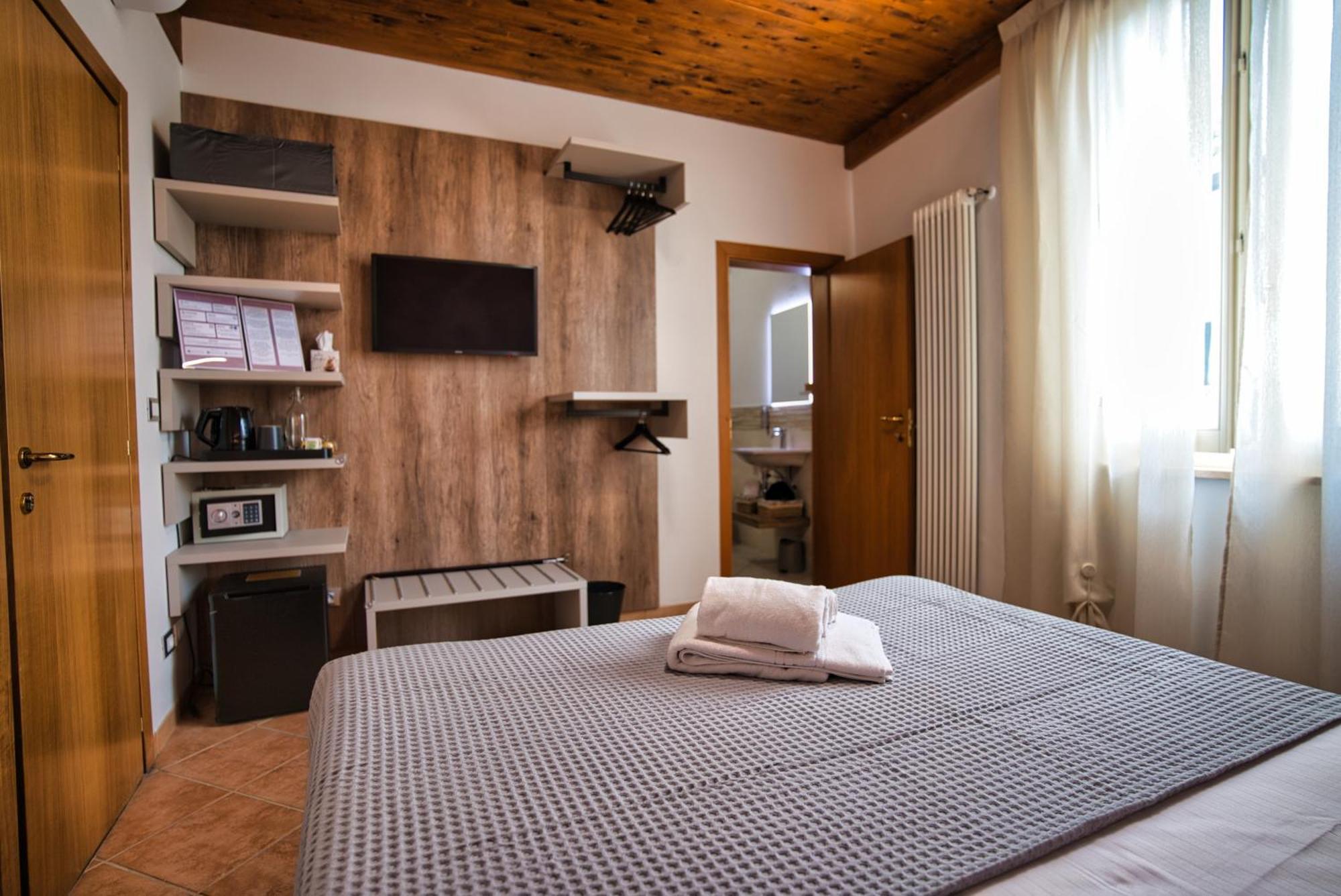 Casa Lagomaggio Rimini Eksteriør billede
